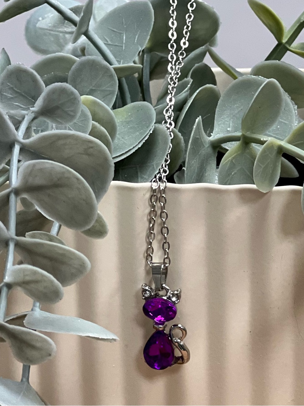 Silver Necklace with Purple Cat Gemstone Pendant